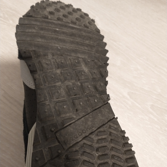 Reebok LX2200 - Picture 4 of 4